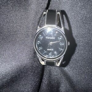 Varsales Black and Silver Quartz Watch